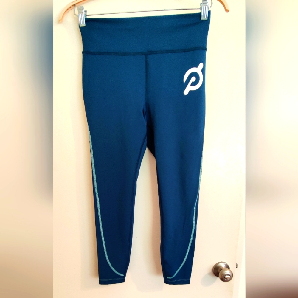 Peloton High Rise Capri Yoga Pants - Blue